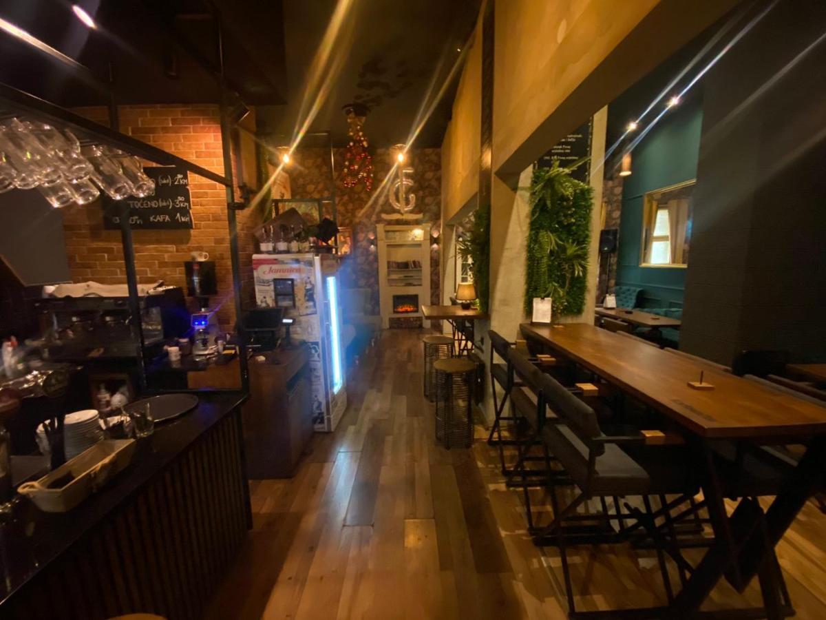 Fg Boutique Hostel Sarajevo Buitenkant foto