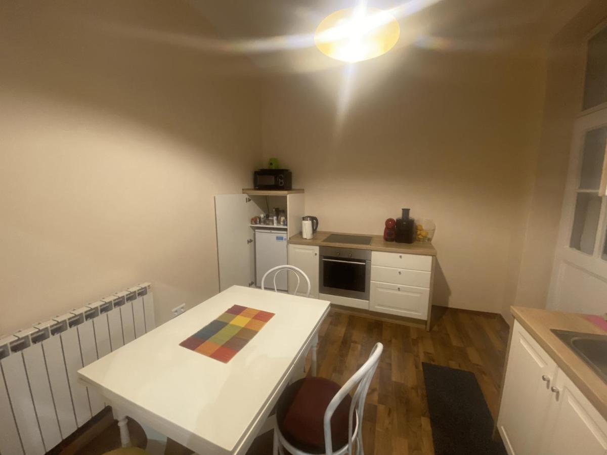 Fg Boutique Hostel Sarajevo Buitenkant foto