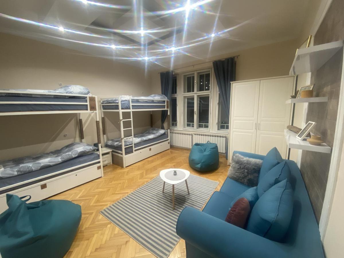 Fg Boutique Hostel Sarajevo Buitenkant foto