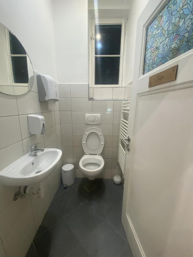 Fg Boutique Hostel Sarajevo Buitenkant foto