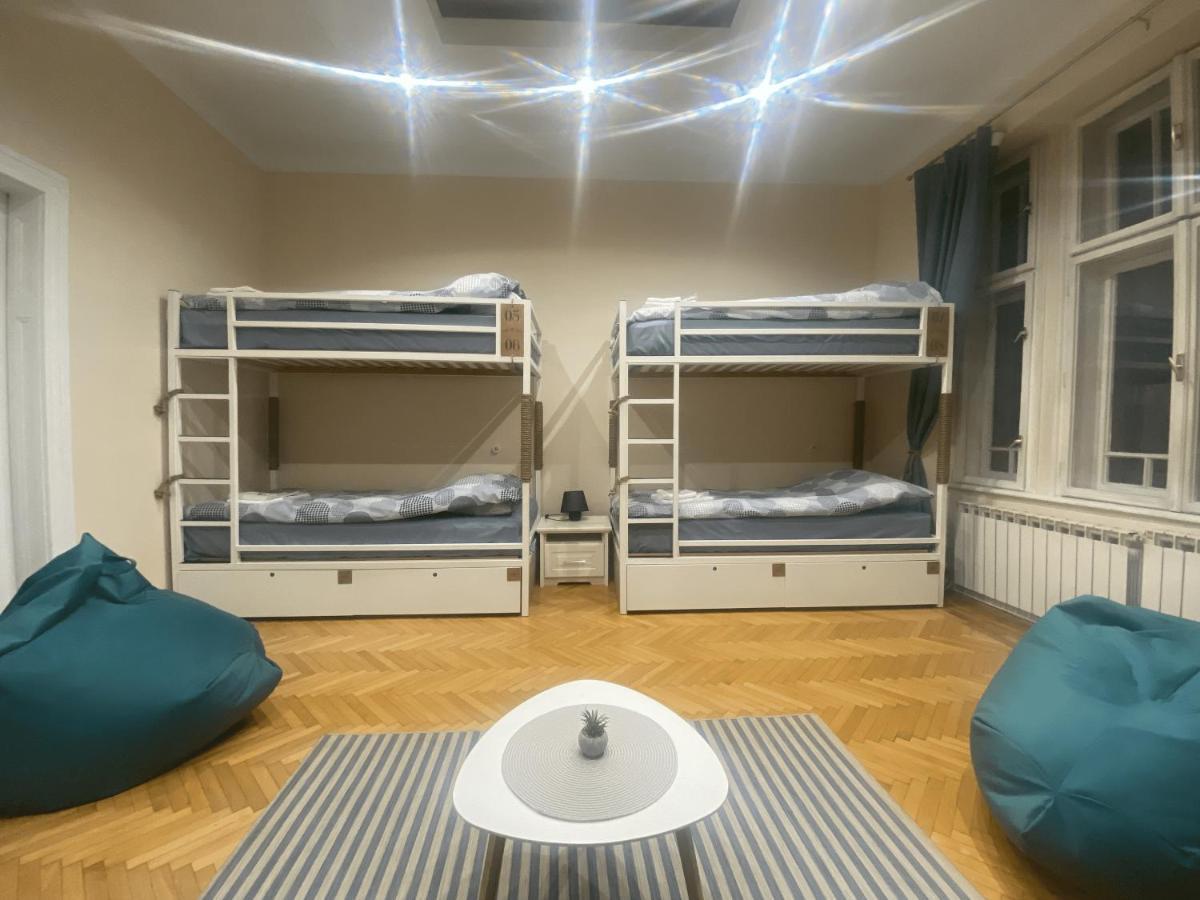 Fg Boutique Hostel Sarajevo Buitenkant foto